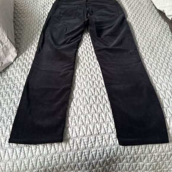 AG Isabelle Button-Up High-Rise Straight Cut Black Corduroy Jeans. Size 25 - Picture 10 of 10